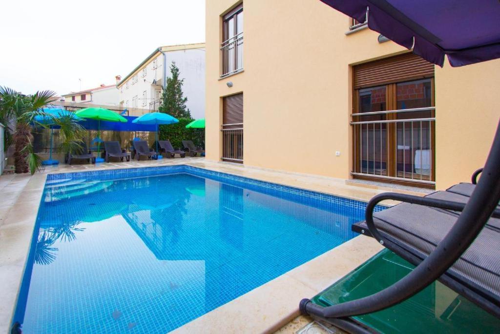 Villa Patricija-Apartmani Porec Esterno foto