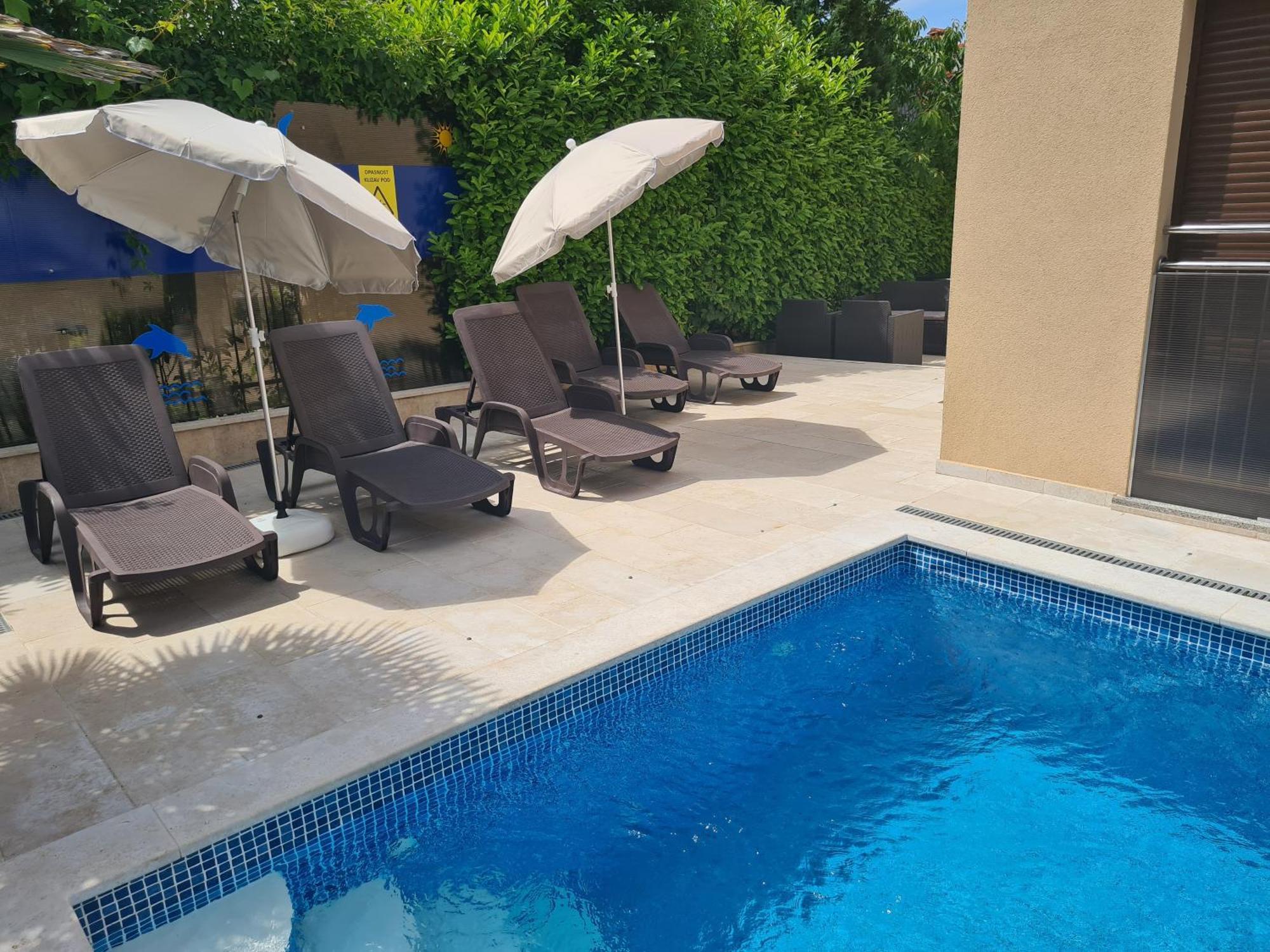 Villa Patricija-Apartmani Porec Esterno foto